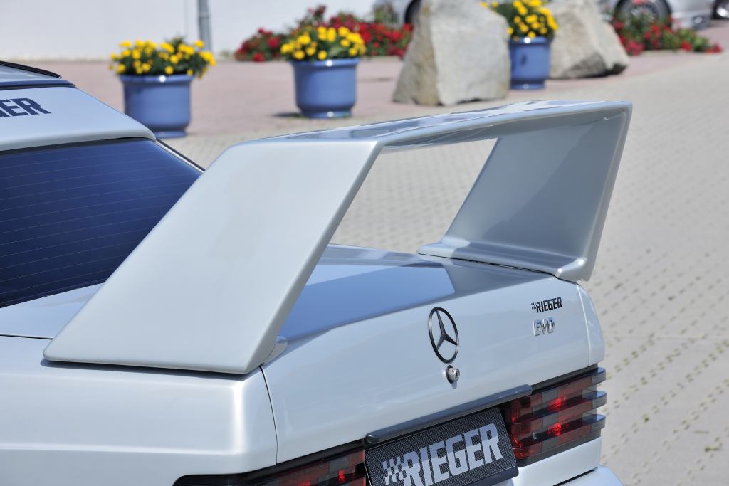 /var/www/rieger-event.de/images/gallery/Mercedes 190 W201